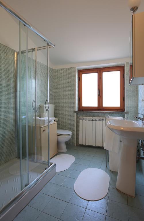 Casa Guglielmo Apartment เวียเรจโจ ภายนอก รูปภาพ